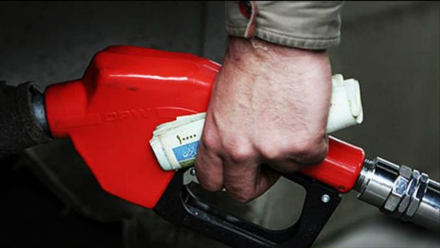 زمزمه های افزایش قیمت بنزین در بودجه 98 / خودرو و بنزین با هم گران می شود!